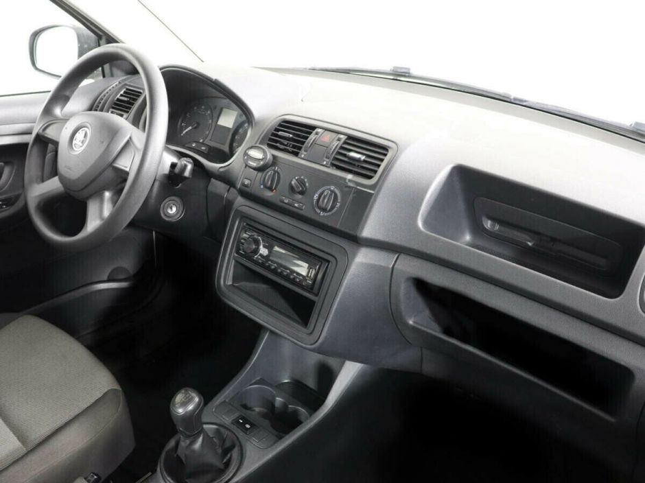 Skoda Fabia, 1.6 л, АТ, 2013 фото 2