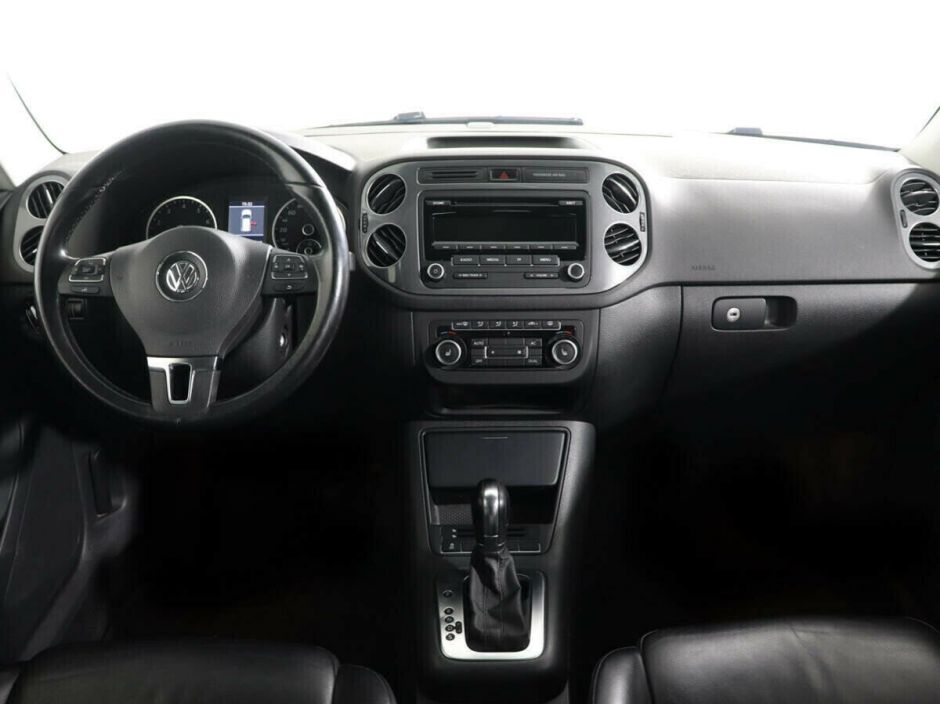 Volkswagen Tiguan, 2.0 л, АТ, 2013 фото 9