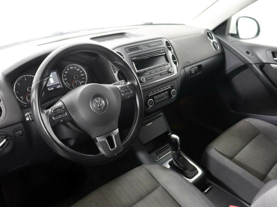 Volkswagen Tiguan, 2.0 л, АТ, 2013 фото 7