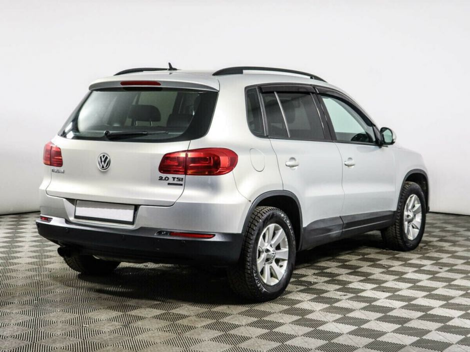 Volkswagen Tiguan, 2.0 л, АТ, 2012 фото 4