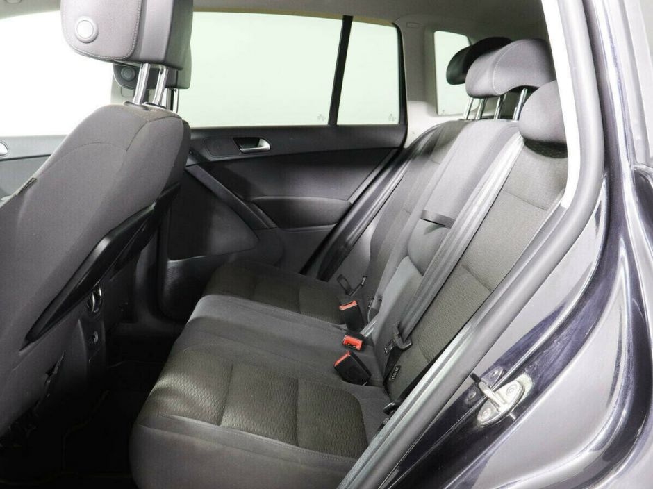 Volkswagen Tiguan, 2.0 л, АТ, 2012 фото 8