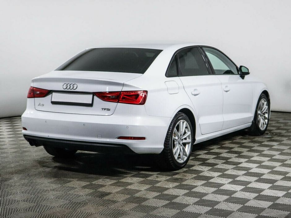 Audi A3, 1.4 л, Робот, 2013 фото 6