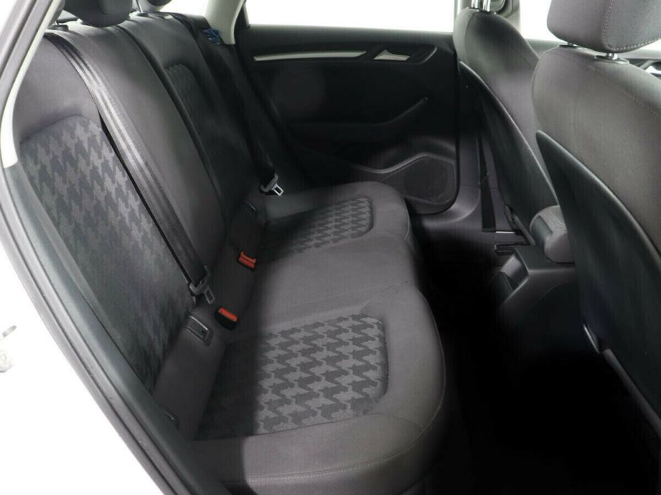 Audi A3, 1.4 л, Робот, 2015 фото 1