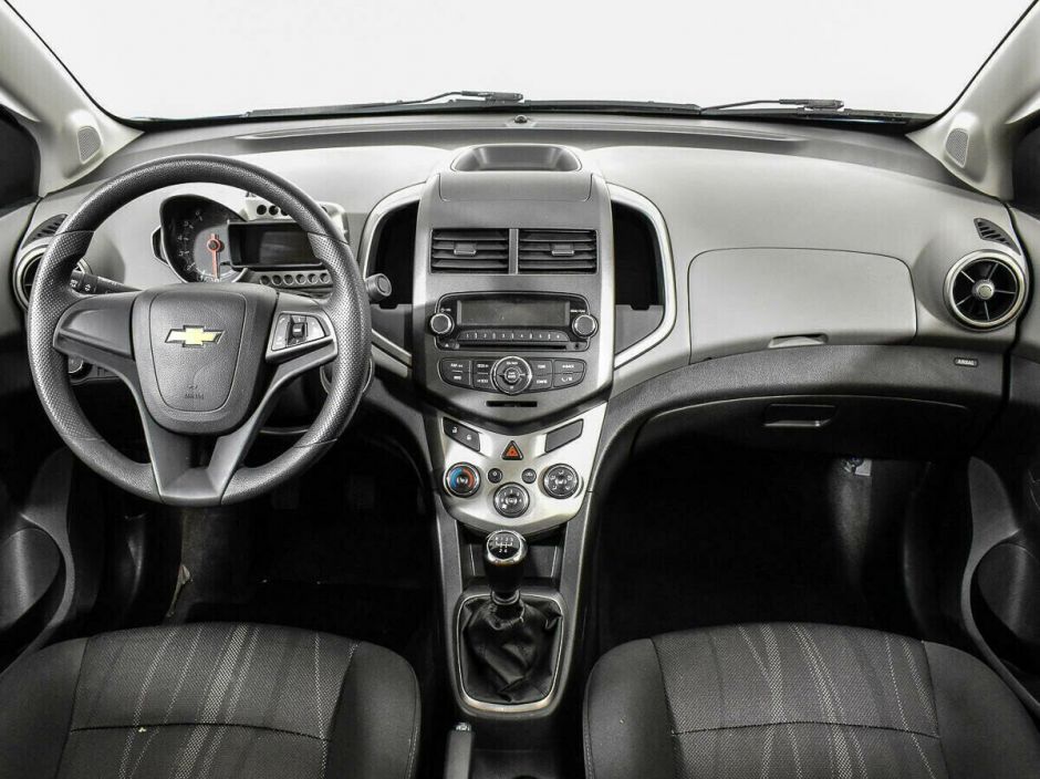 Chevrolet Aveo, 1.6 л, МТ, 2013 фото 2