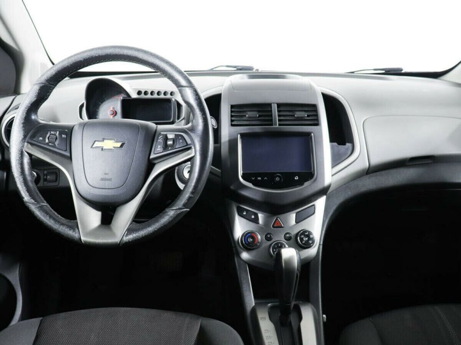 Chevrolet Aveo, 1.6 л, АТ, 2014 фото 8
