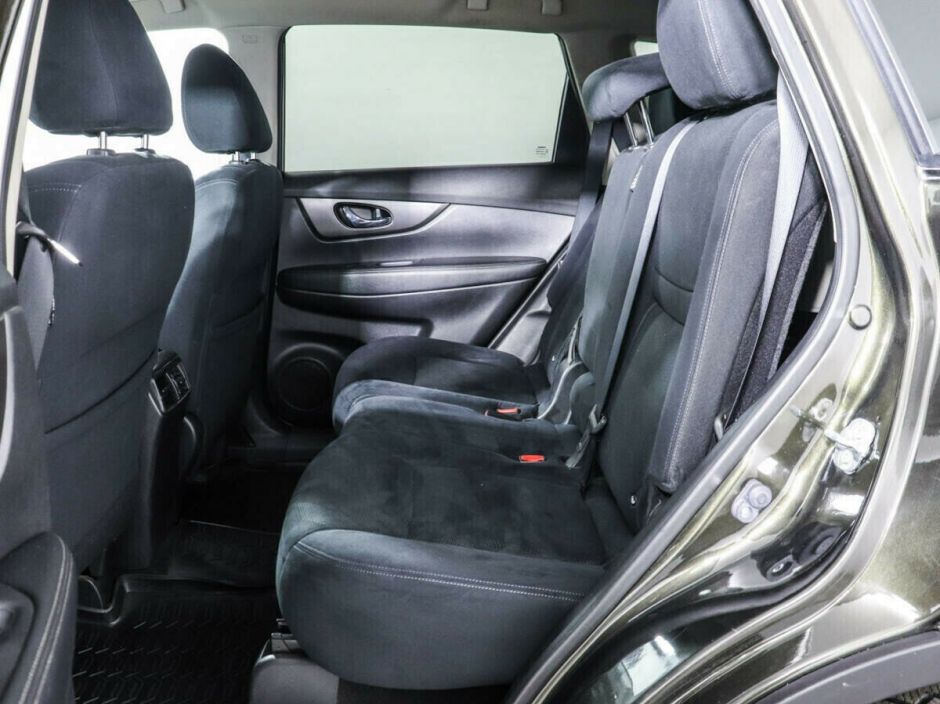 Nissan X-Trail, 2.0 л, МТ, 2015 фото 1