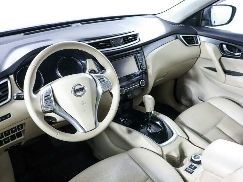 Nissan X-Trail, 2.5 л, Вариатор, 2016 фото 7