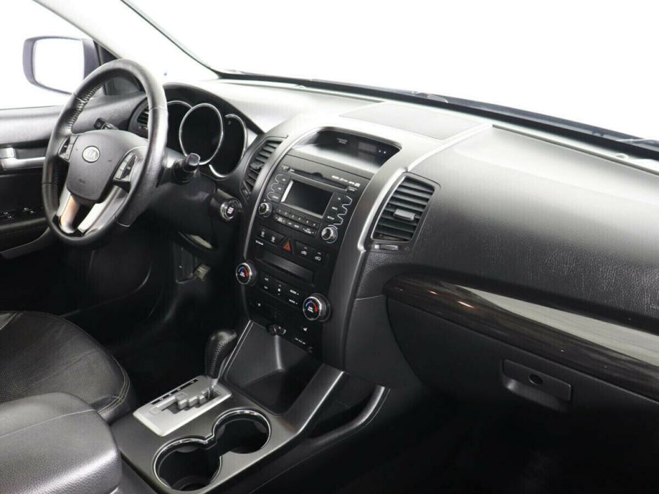 Kia Sorento, 2.4 л, АТ, 2010 фото 9