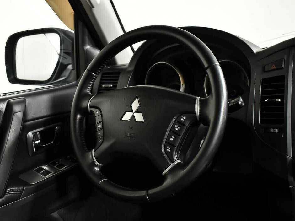 Mitsubishi Pajero, 3.0 л, АТ, 2010 фото 9