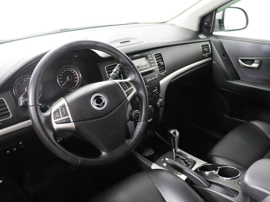 SsangYong Actyon, 2.0 л, АТ, 2011 фото 8