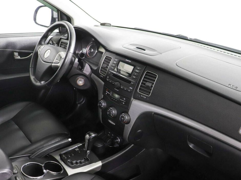 SsangYong Actyon, 2.0 л, АТ, 2011 фото 1