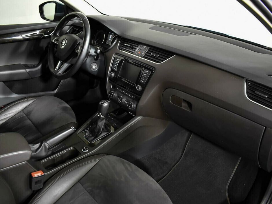 Skoda Octavia, 1.8 л, Робот, 2013 фото 7