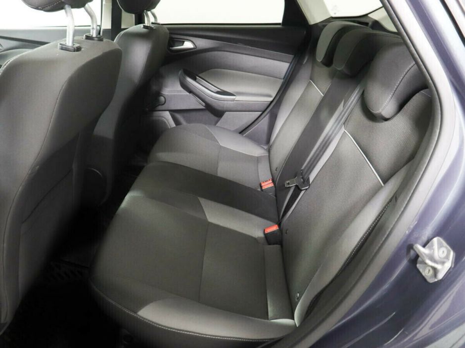 Ford Focus, 1.6 л, Робот, 2012 фото 1