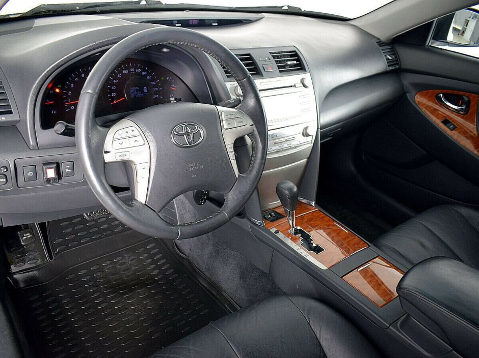 Toyota Camry, 2.4 л, АТ, 2010 фото 5