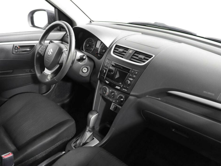 Suzuki Swift, 1.2 л, АТ, 2012 фото 2
