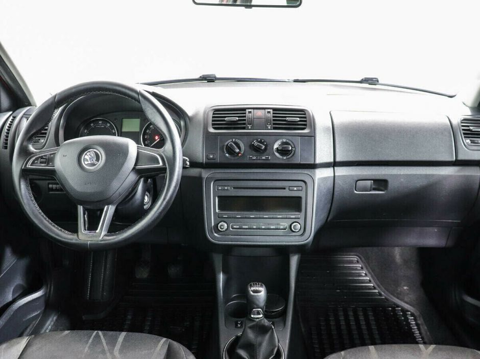 Skoda Fabia, 1.2 л, МТ, 2014 фото 2