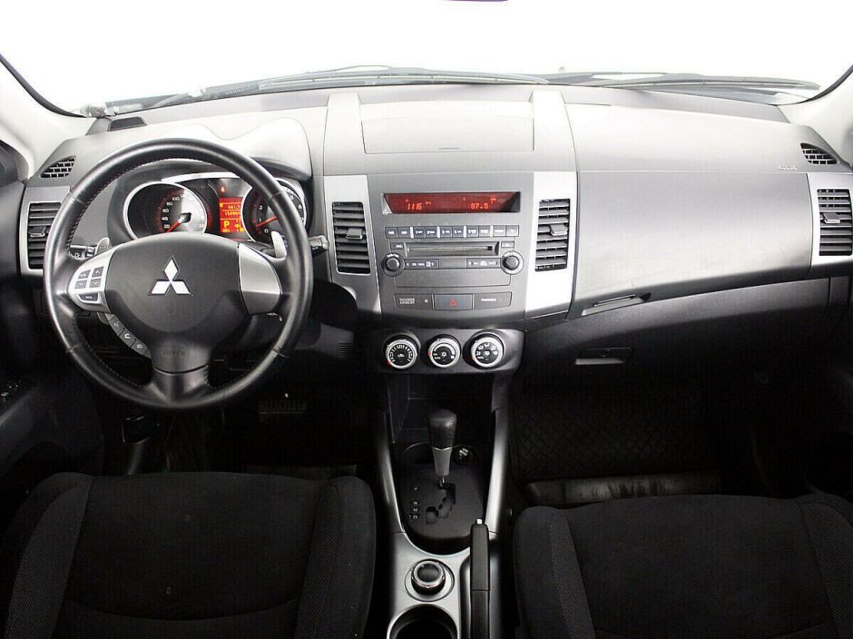 Mitsubishi Outlander, 2.4 л, Вариатор, 2008 фото 5