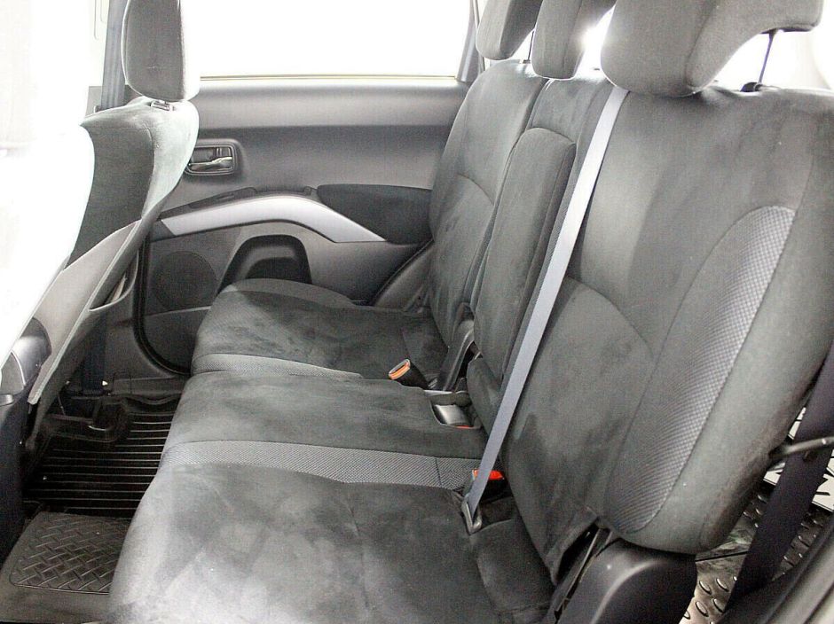 Mitsubishi Outlander, 2.4 л, Вариатор, 2008 фото 2
