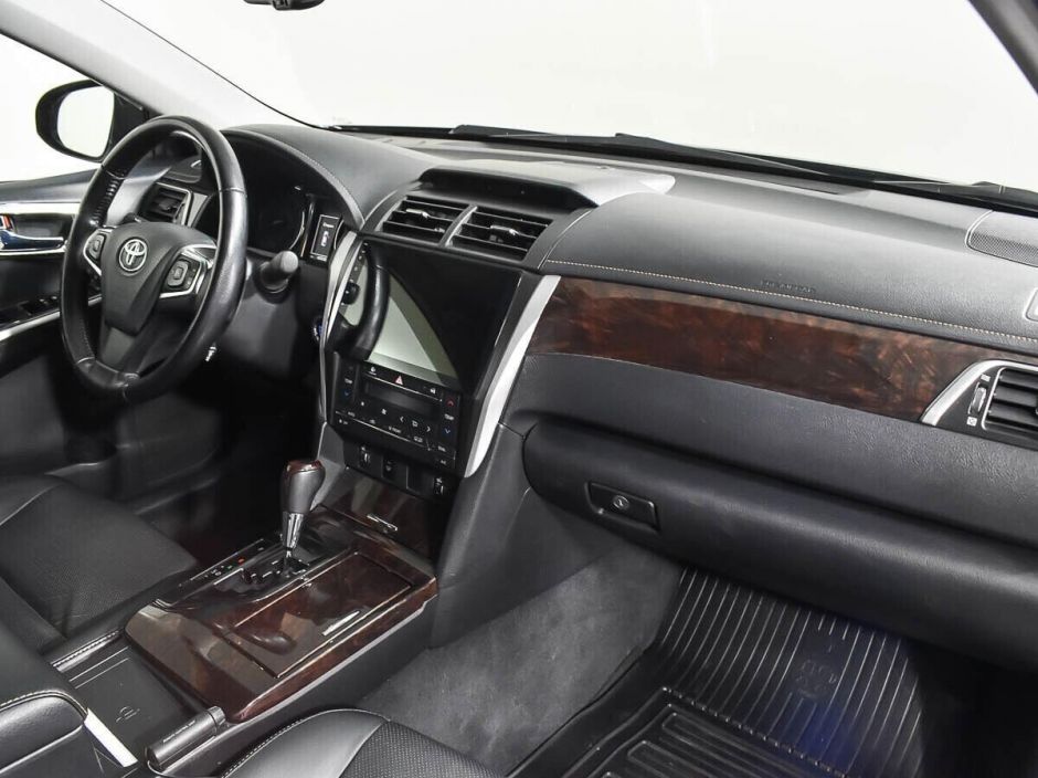 Toyota Camry, 2.5 л, АТ, 2015 фото 10