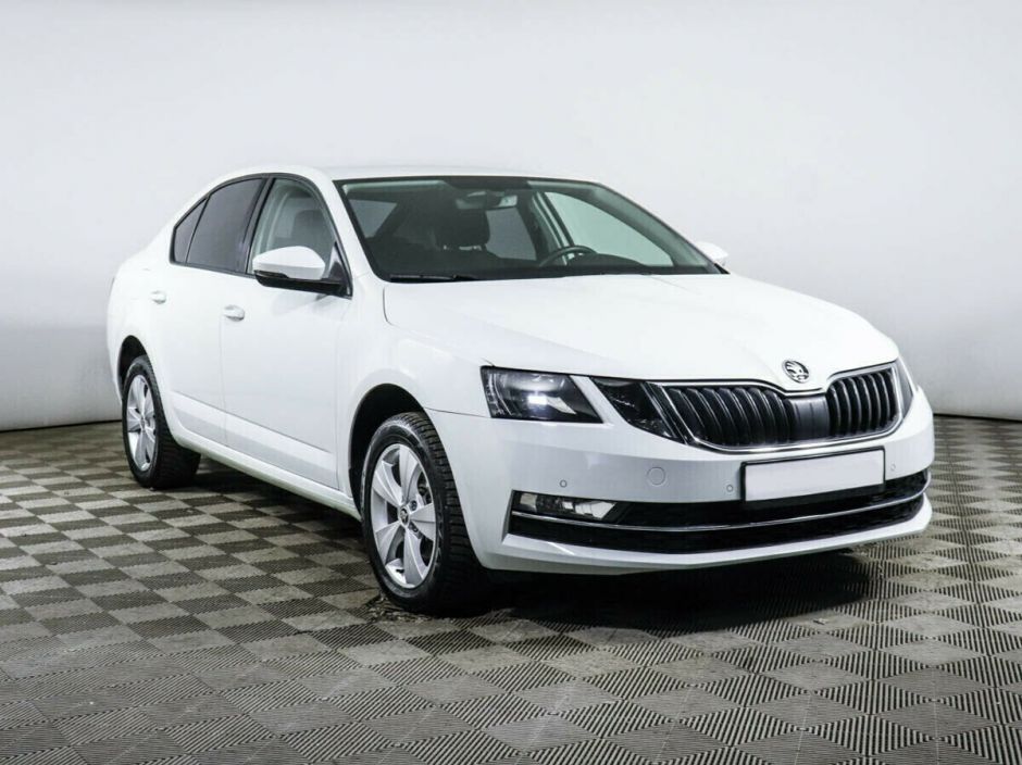 Skoda Octavia, 1.6 л, АТ, 2019 фото 4