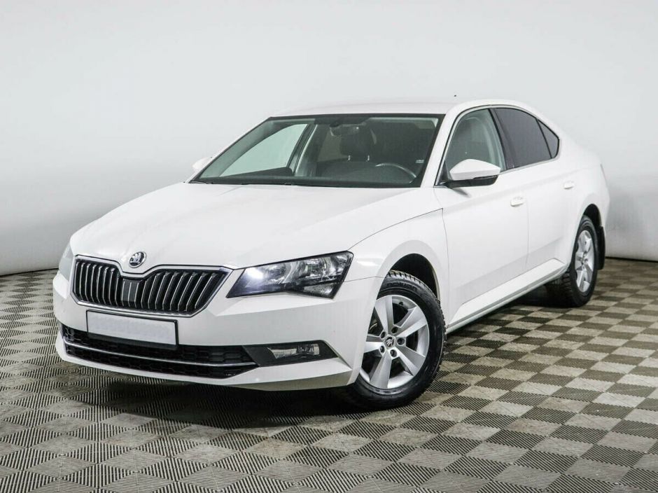 Skoda Superb, 1.4 л, Робот, 2015 фото 3