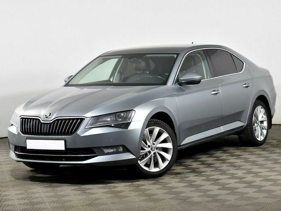 Skoda Superb, 2.0 л, Робот, 2018 фото 3