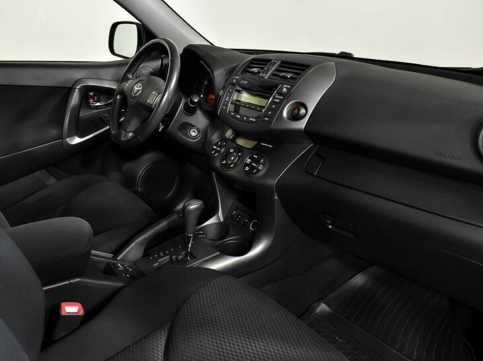 Toyota RAV4, 2.4 л, Вариатор, 2011 фото 7