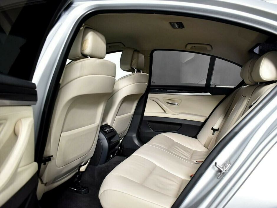 BMW 5 серии, 3.0 л, АТ, 2012 фото 1