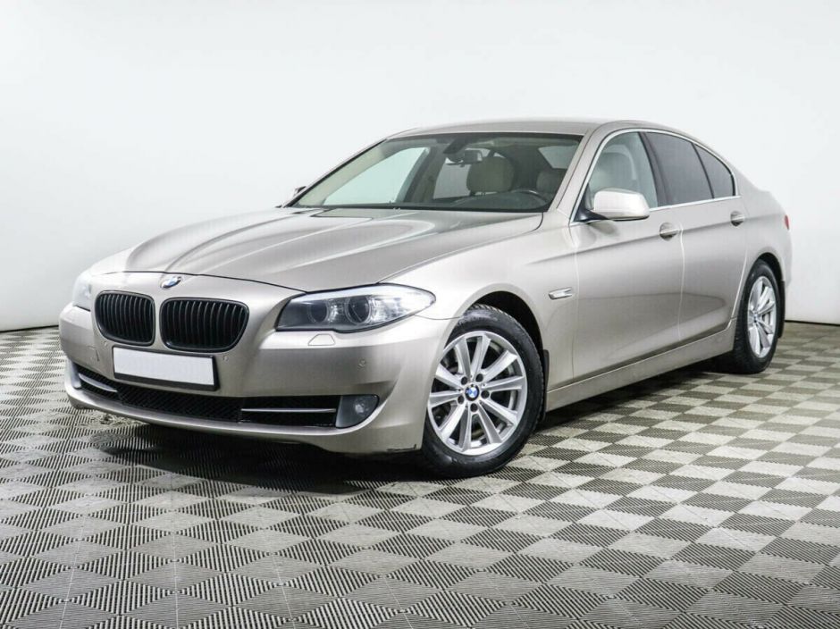 BMW 5 серии, 2.0 л, АТ, 2012 фото 3