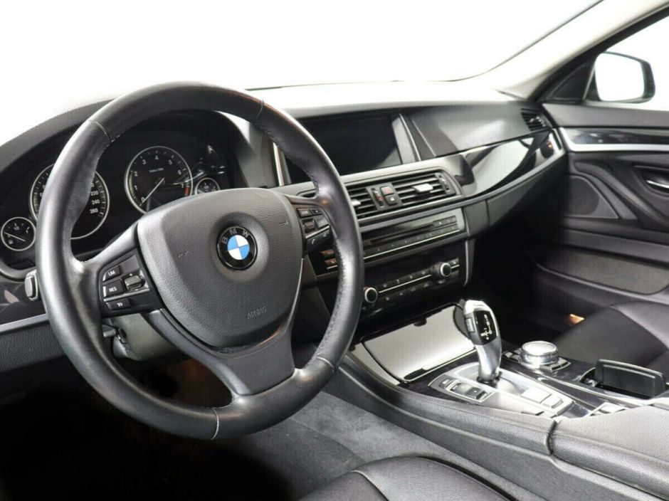BMW 5 серии, 2.0 л, АТ, 2013 фото 8
