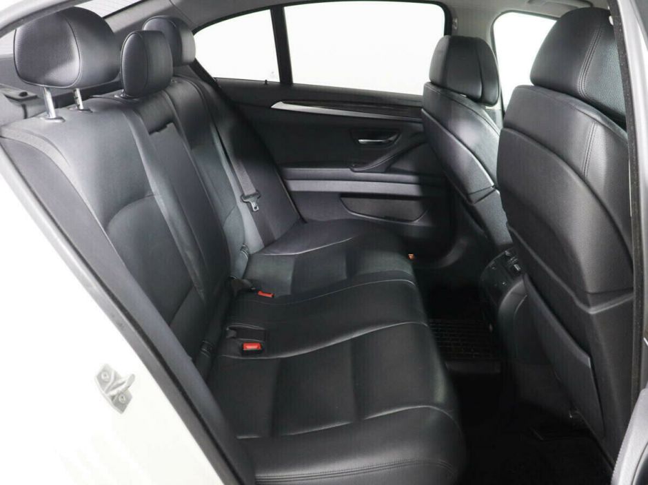 BMW 5 серии, 2.0 л, АТ, 2013 фото 10