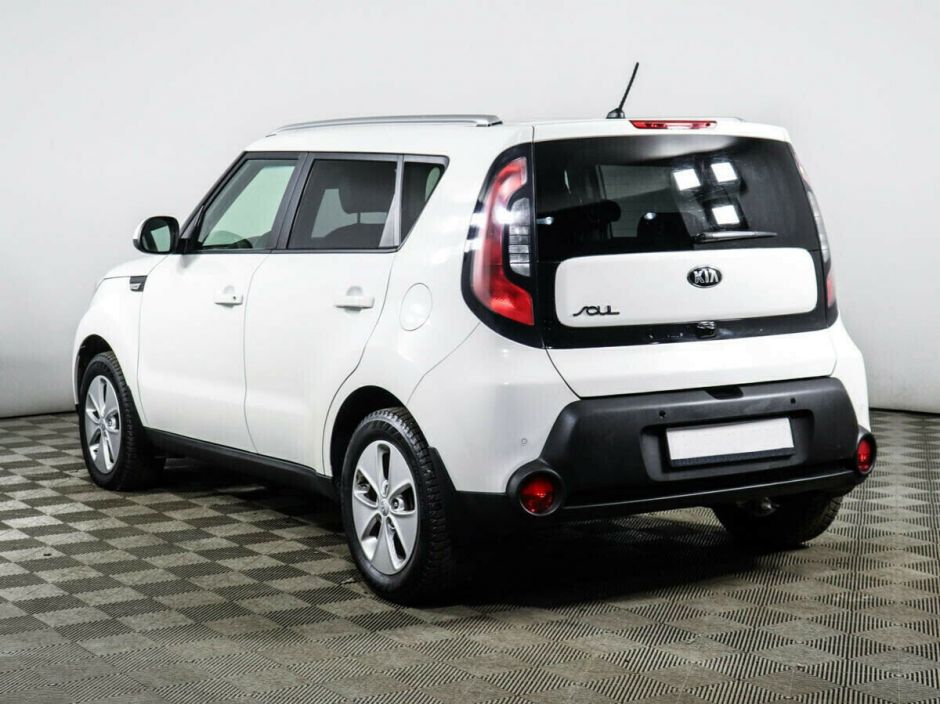Kia Soul, 1.6 л, АТ, 2015 фото 5