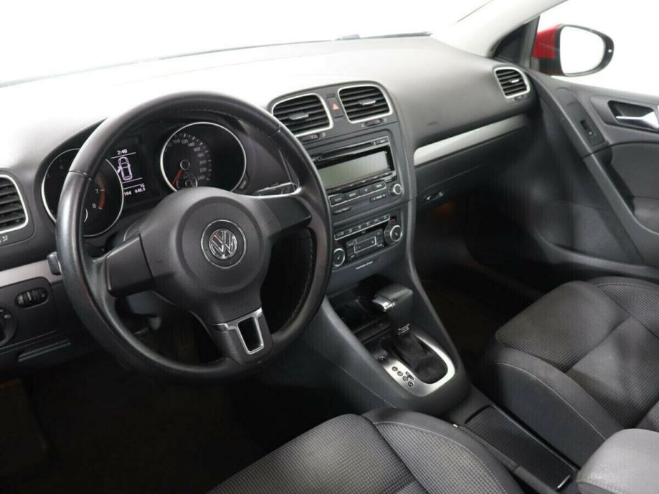 Volkswagen Golf, 1.6 л, Робот, 2009 фото 7