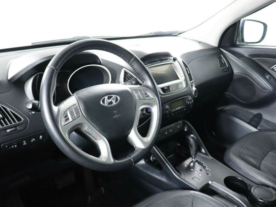 Hyundai ix35, 2.0 л, АТ, 2013 фото 8