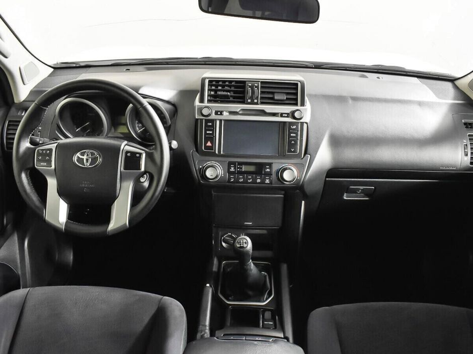 Toyota Land Cruiser Prado, 2.7 л, МТ, 2013 фото 9