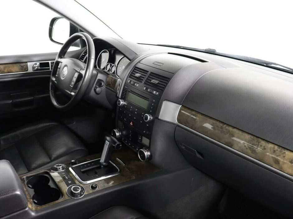 Volkswagen Touareg, 3.0 л, АТ, 2008 фото 8
