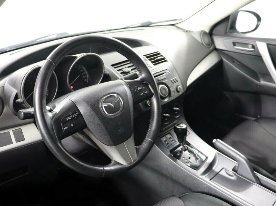 Mazda 3, 1.6 л, АТ, 2011 фото 8