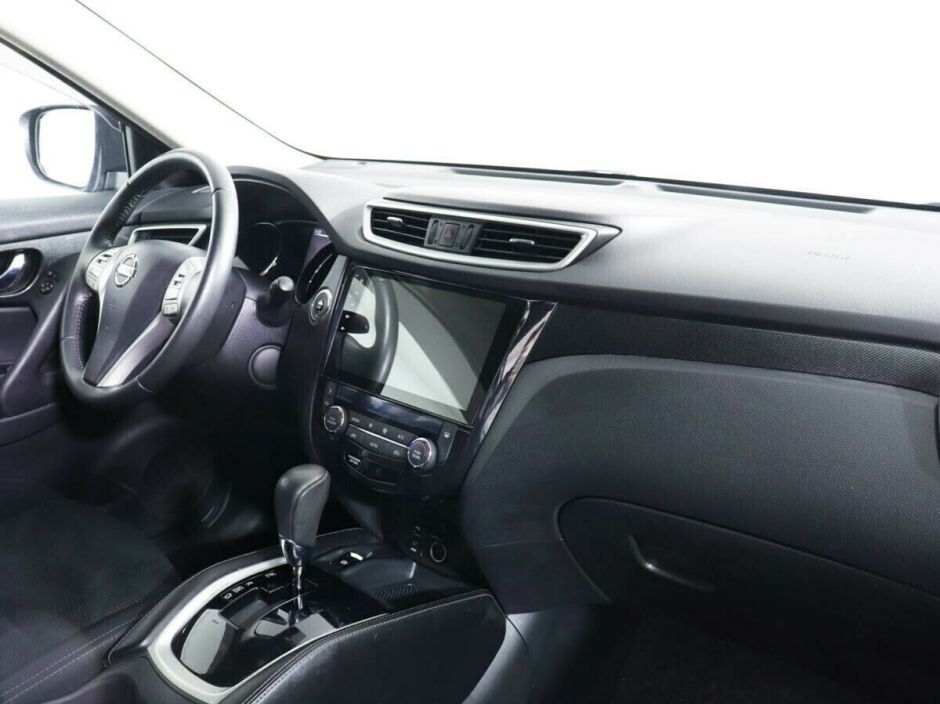 Nissan X-Trail, 2.5 л, Вариатор, 2015 фото 1