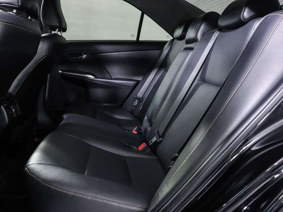 Toyota Camry, 2.5 л, АТ, 2017 фото 1