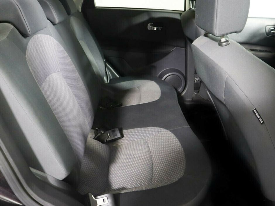 Nissan Qashqai, 2.0 л, Вариатор, 2011 фото 8