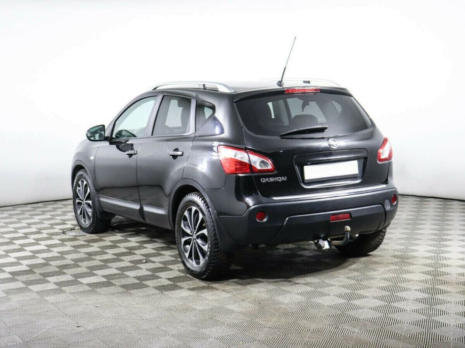 Nissan Qashqai, 2.0 л, Вариатор, 2011 фото 5