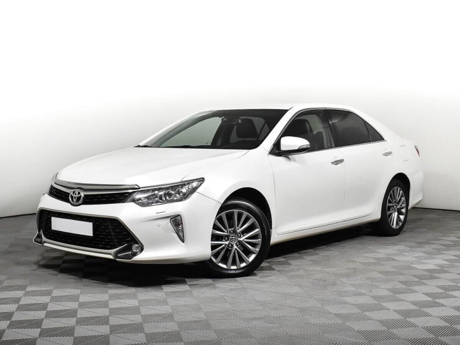 Toyota Camry, 2.5 л, АТ, 2017 фото 3