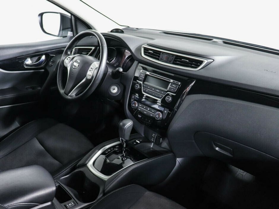 Nissan Qashqai, 1.2 л, Вариатор, 2017 фото 2