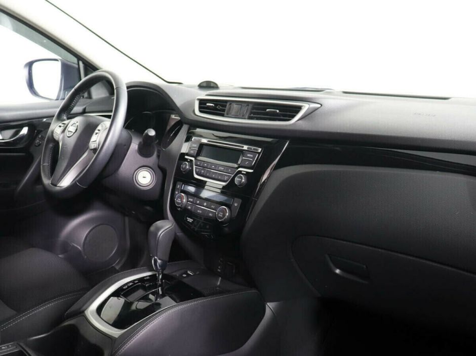 Nissan Qashqai, 2.0 л, Вариатор, 2017 фото 2