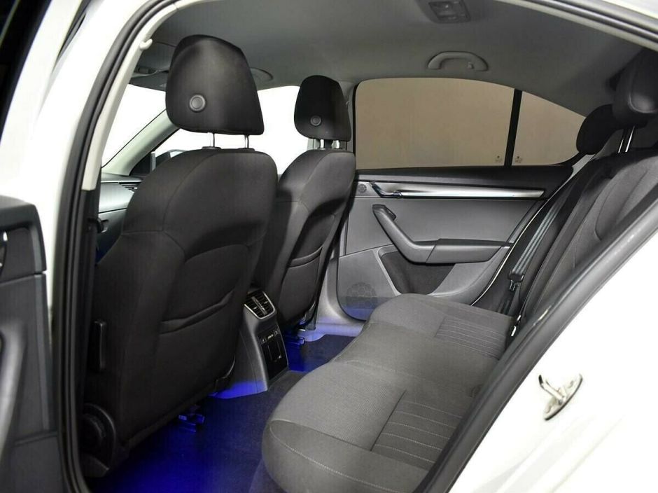 Skoda Octavia, 1.6 л, АТ, 2018 фото 1