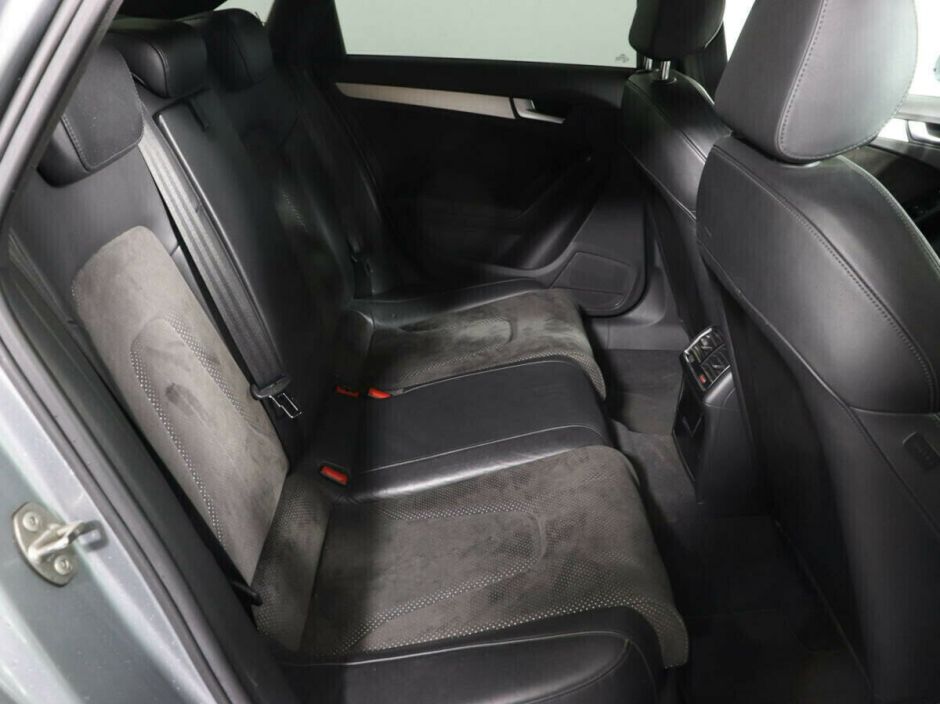 Audi A4, 1.8 л, Вариатор, 2010 фото 1
