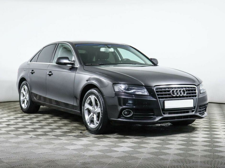 Audi A4, 2.0 л, АТ, 2010 фото 4