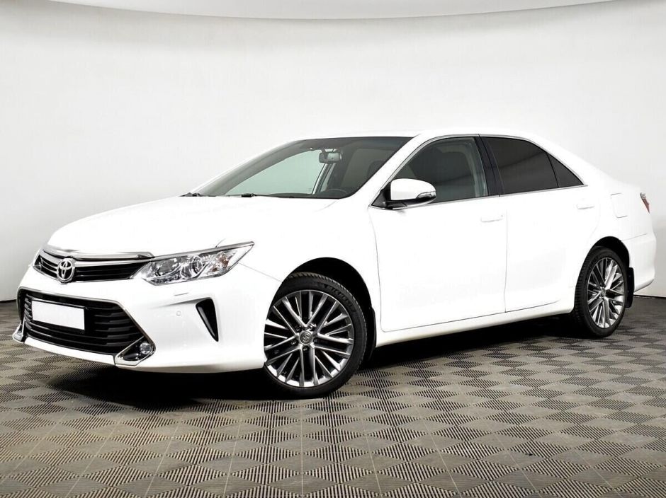 Toyota Camry, 2.5 л, АТ, 2017 фото 3