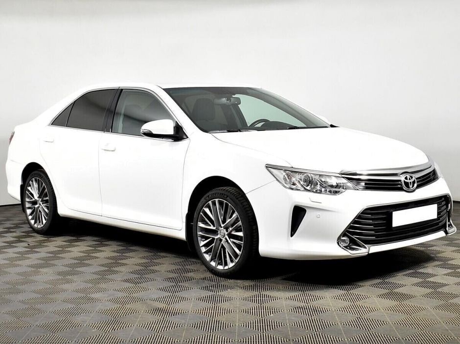 Toyota Camry, 2.5 л, АТ, 2017 фото 5