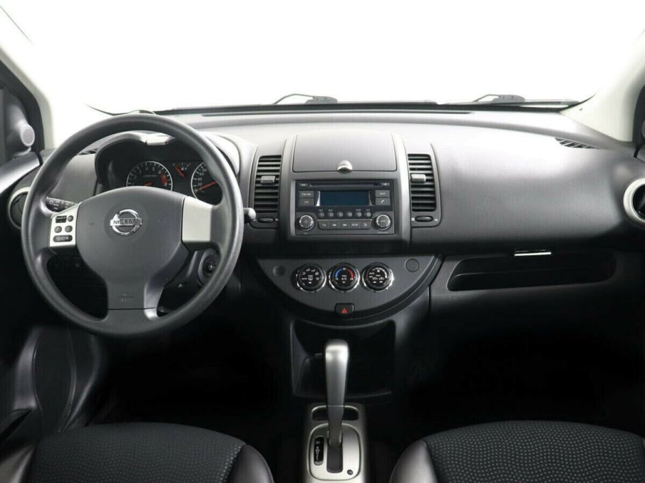Nissan Note, 1.6 л, АТ, 2012 фото 8